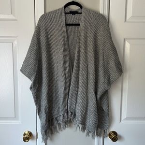 American Eagle Shrug